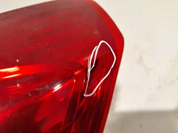 Lámpara trasera derecha Opel Corsa D 93189091 image 4