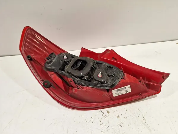 Lámpara trasera derecha Opel Corsa D 93189091 image 5