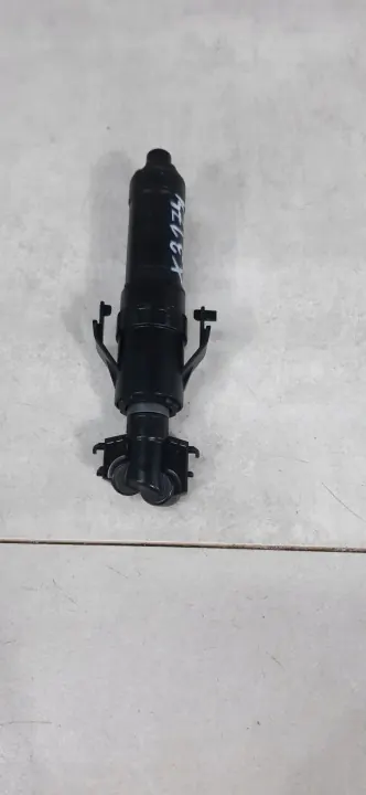 OEM 3V0955966 Pompe à lave-glace droite pour Skoda Superb III image 3