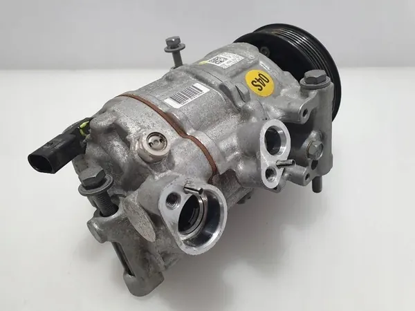 Compressore aria condizionata Volkswagen Touran III 2019 5Q0816803H image 4