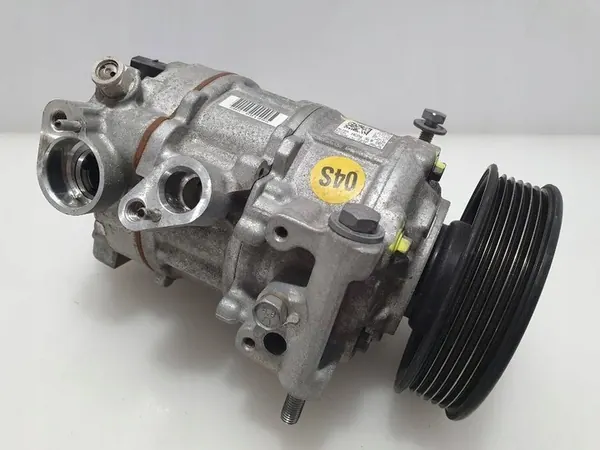 Compressore aria condizionata Volkswagen Touran III 2019 5Q0816803H image 6