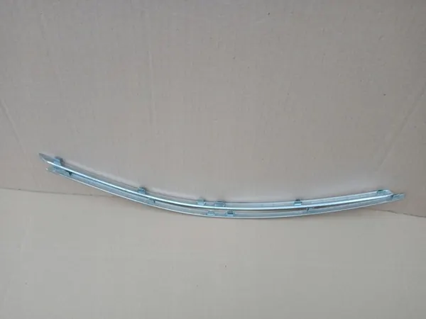 MERCEDES B-KLASA W246 Listello Cromato Paraurti Anteriore image 4