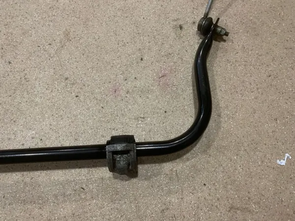 Porsche Taycan 4S Hinterachse Stabilisator OEM 9j1511025 image 10