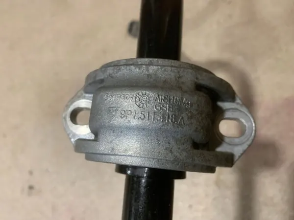 Porsche Taycan 4S Hinterachse Stabilisator OEM 9j1511025 image 3