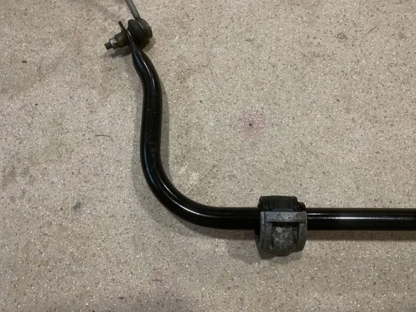 Porsche Taycan 4S Hinterachse Stabilisator OEM 9j1511025 image 8