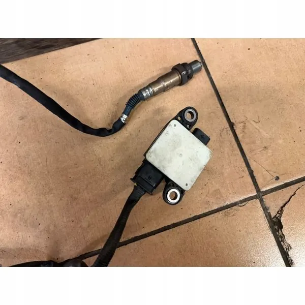 Capteur NOx BMW G30 OEM 8477724 - Occasion image 4