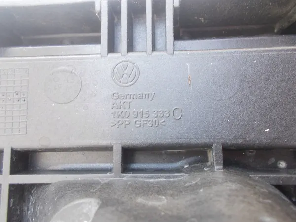 Volkswagen Ilmansuodattimen Kotelo 3C0129607AF image 6