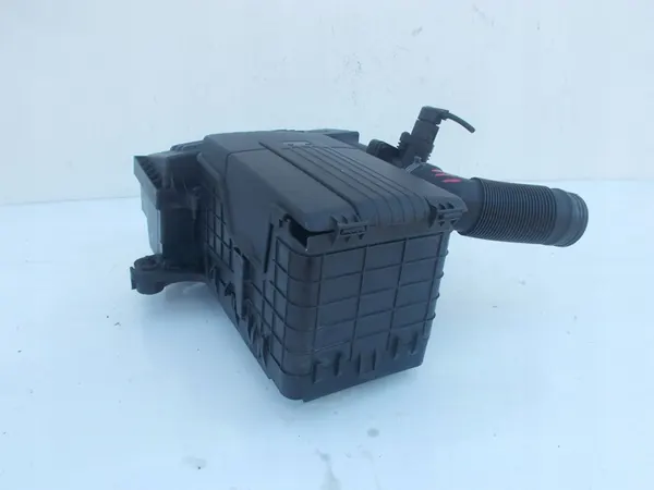 Volkswagen Ilmansuodattimen Kotelo 3C0129607AF image 7