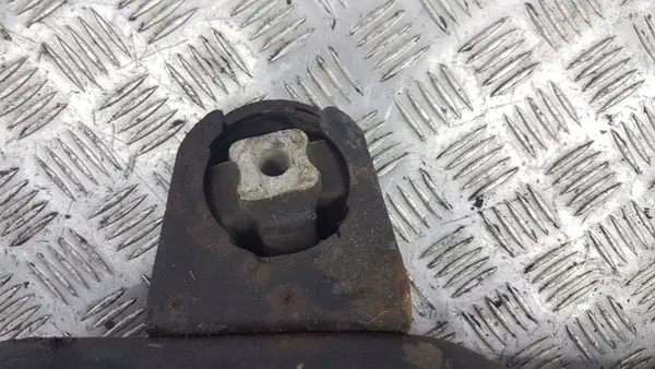 Toyota OE AMD70914 Voorste Hulpframe Gebruikt image 3