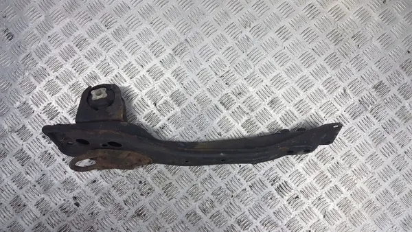 Toyota OE AMD70914 Voorste Hulpframe Gebruikt image 6