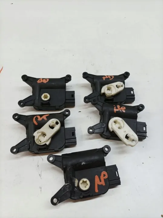 Motor de aquecimento OEM 3C0907511A para Skoda Superb II image 4