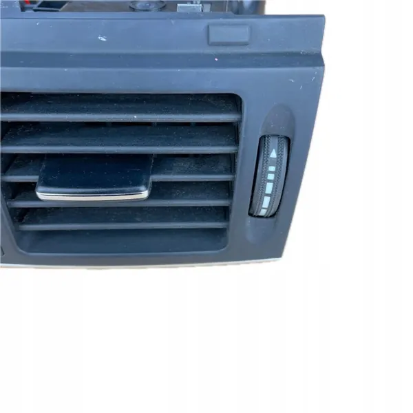Grille de Vent OEM pour Console Centrale Mercedes W204 Classe C image 4