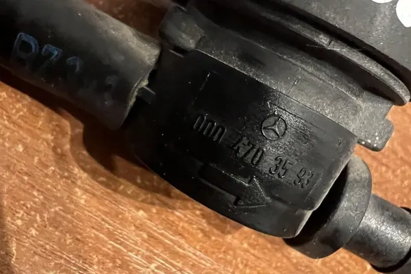 Válvula de vácuo MERCEDES-BENZ S (W221) 2008 image 2