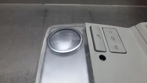 OEM 1K0947133H Innenleuchte für VW Passat B6 image 4