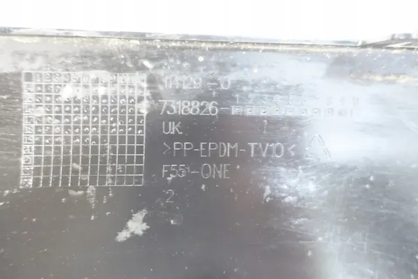 OEM 7318826 Spoiler Difusor Para-choques Traseiro - Usado image 8