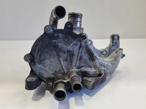 Vattenpump Opel Antara 2.2 CDTI Termostatkåpa 25183389 image 4