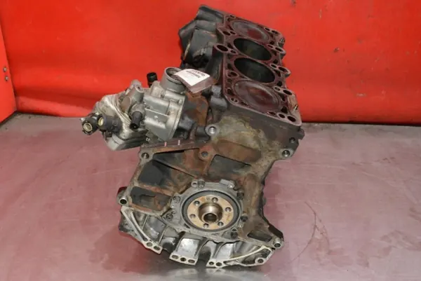Moottorilohko Alaosa BFB OEM Audi A4 B6 1.8T 163hv image 4