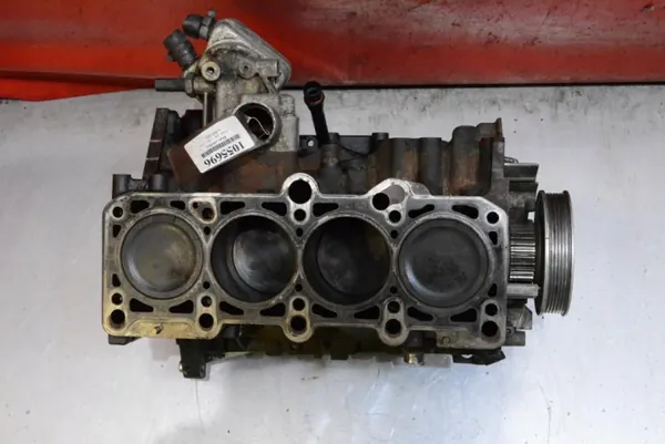Moottorilohko Alaosa BFB OEM Audi A4 B6 1.8T 163hv image 6