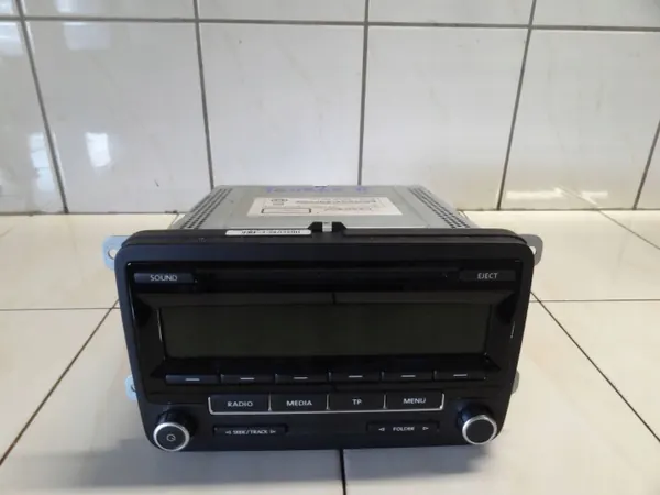 Radio VW Amarok OEM 1K0035186AN - Occasion image 2