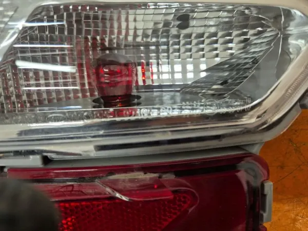 OEM 92405D97 Kia Sportage IV Taka Vasen Sumuvalo image 8