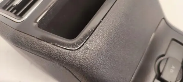 Skoda Kodiaq tunnelituuletusritilä OEM 565857289C image 4