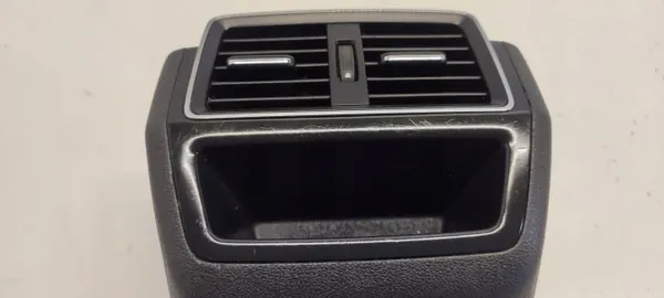 Skoda Kodiaq tunnelituuletusritilä OEM 565857289C image 5