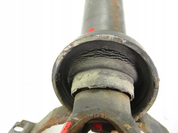 Drivaxel Audi A6 (4B2, C5) 2.8 quattro - 4B0521101M image 9