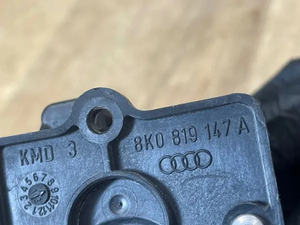 Waterpomp Audi Q5 SQ5 2013 OEM 8K0819147A image 4