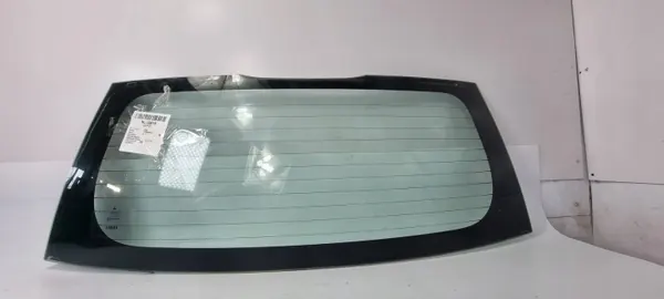 Vitre arrière MITSUBISHI pour Galant VIII 00R Berline image 4