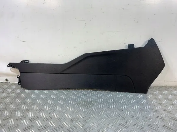 Mitsubishi Outlander IV middenconsole links SPC08482 image 2
