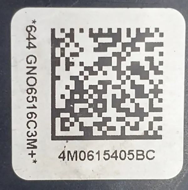 Jarrusatula taka-vasen OEM 4M0615405BC image 6