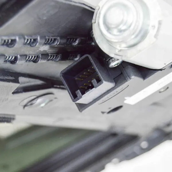 Techo solar Maserati OE OEM 670025849 - Quattroporte VI image 3