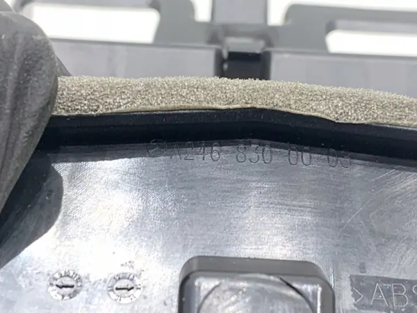 OEM A2468300003 Bakre luftventilgaller Mercedes CLA image 5