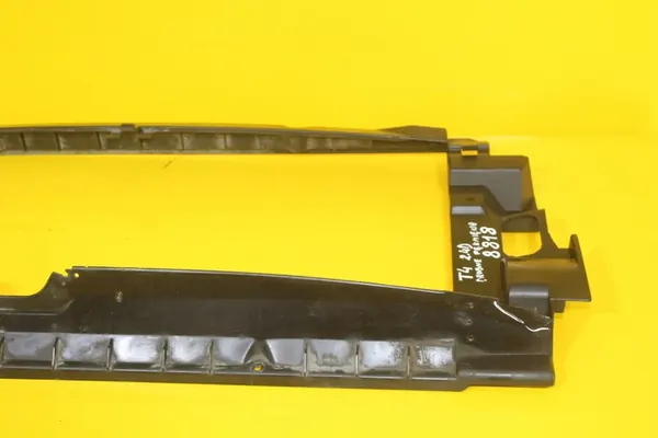 Vorderes Kunststoffverstärkung Volkswagen Transporter T4 image 4