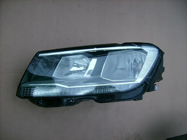 Farol esquerdo VW Tiguan II image 5