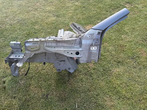 Peugeot 208 II Jupe Latérale Gauche OEM PODŁUŻNICA LEWA image 2