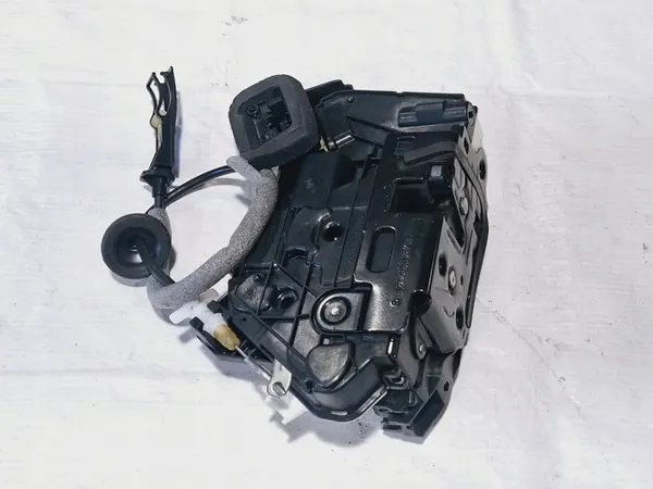 Fram Höger Dörrlås VW Polo V 5 6R0 6C0 7 Stift 5K1837016B image 3