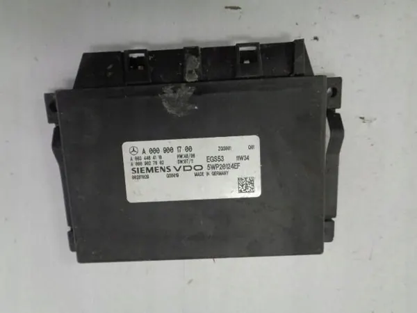 Módulo de control Mercedes W204 OEM A0009001700 image 2