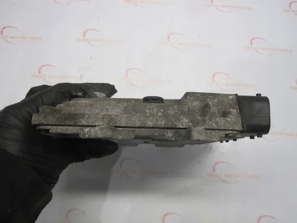 FIAT 500 1.3 JTD Unité de Contrôle Moteur 51829540 image 6