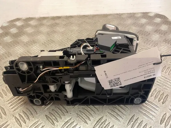 Levier de vitesse Volvo XC90 2018 OEM 32240586 image 8