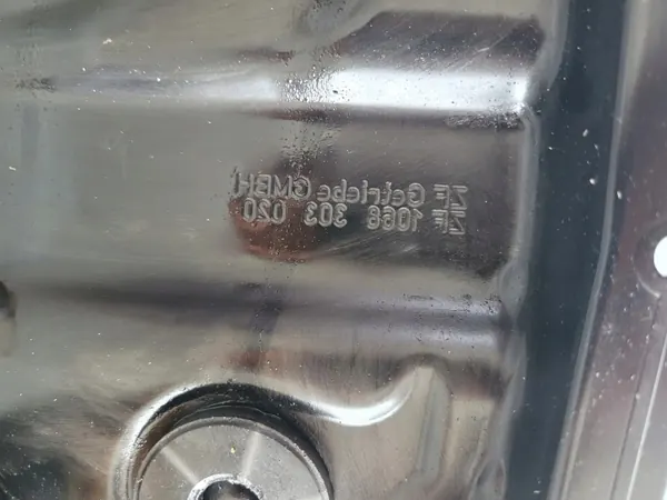 ZF 6HP26X Oljepanna OEM 1068303020 image 3