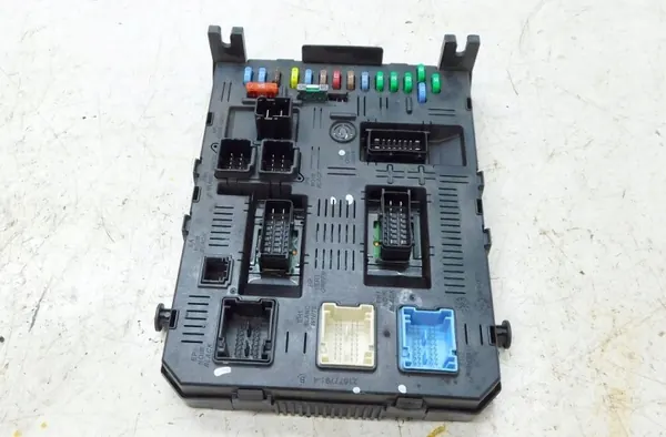 Citroen C5 Komfortmodul OEM 281148373A Gebraucht image 3