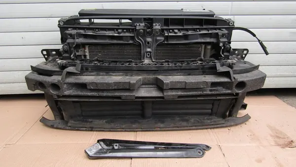 Conjunto de para-choque dianteiro VW GOLF 7 VII LIFT 1.6 TDI image 1