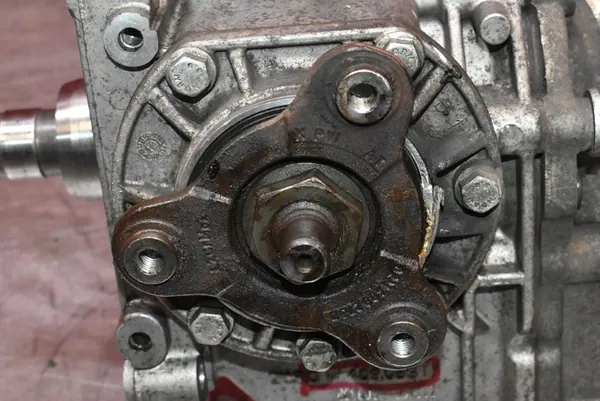 Automaattivaihteiston Vähennin Skoda Superb II 2.0 TDI image 5