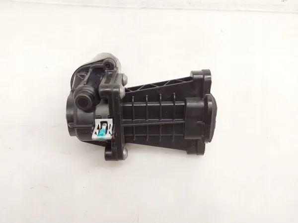 Ovenpysäytin OEM LJ8B14B287AD Oikea taka Ford Mustang image 6