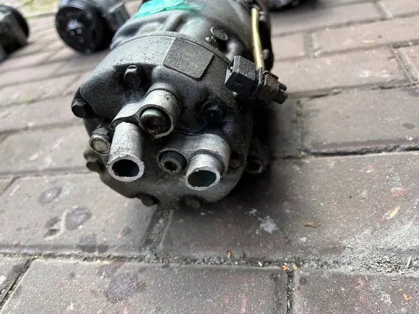 Compressore Aria Condizionata VW Transporter T4 image 5