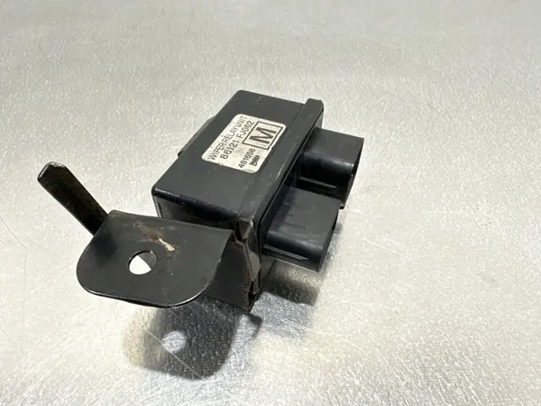 Scheibenwischer-Relais OEM FBZ21046 Subaru Forester SJ image 3