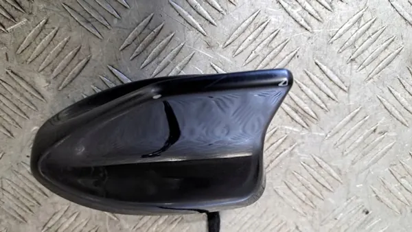 Antena Ford Puma 2020 OEM LCPT-19K351-BE image 4