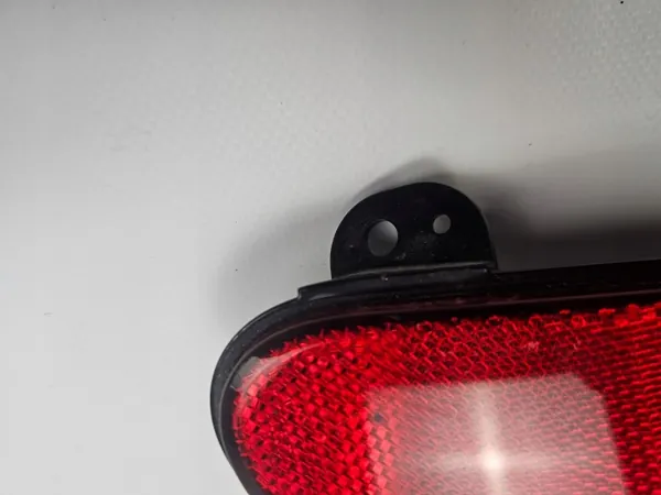 Feu antibrouillard arrière droit OEM 1149-226R Mitsubishi Eclipse Cross image 4
