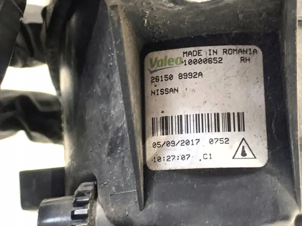 Rechter Frontscheinwerfer Halogen Nissan Juke F15 OEM 261508992A image 4